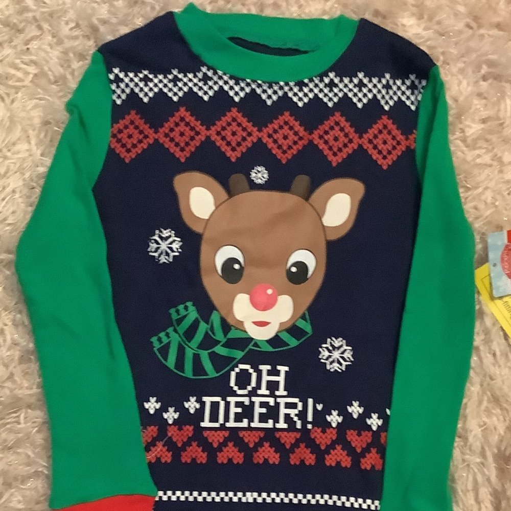 NWT Kid's Rudolph 2-Piece Pajama Set  Size:  4-5